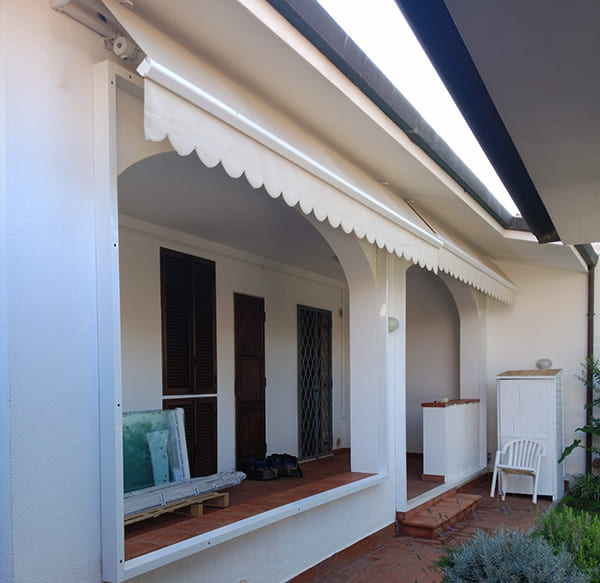 vendita e installazione tende da sole esterne versilia lucca massa