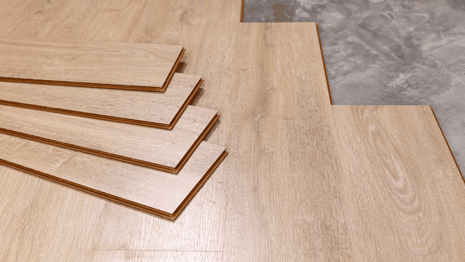 Pavimenti SPC effetto legno - Vendita & Posa in Toscana